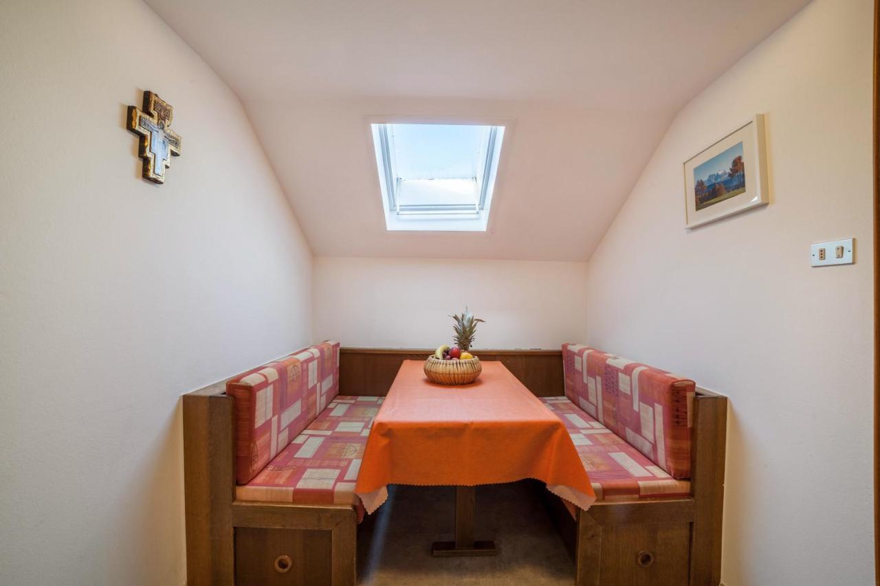 Rieglhof Apartment Hennennest Caprone Екстериор снимка